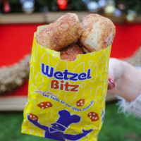 Wetzel's Pretzels food