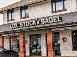 Lox Stock'n Bagel food