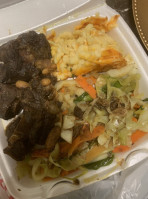 Lue's Caribbean Cafe food