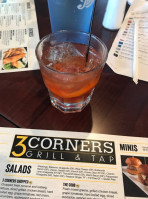 3 Corners Grill And Tap food