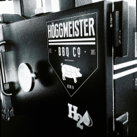 Hoggmeister Bbq inside