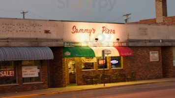 Sammy's Pizza & Restaurant inside