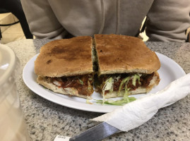 Taco's Y Pupusa's inside