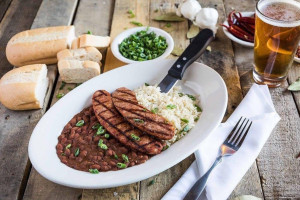 Razzoo's Cajun Cafe food