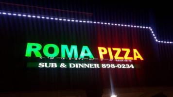 Roma Pizza food