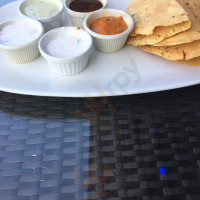 Bluefox Indian Grill food