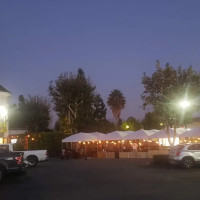 Tustin Brewing Company outside