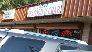 Old Lucas Seafood outside