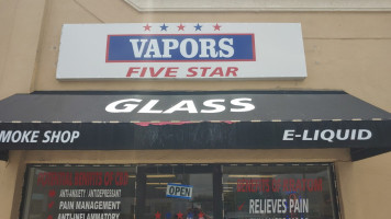 Five Star Vapors inside