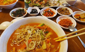 Hunan Deli Korean Chinese food