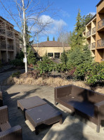 Courtyard By Marriott Portland Hillsboro outside