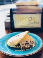 Arepa Pueblo food