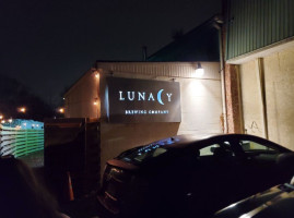 Lunacy Brewing Company outside