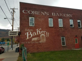 Cohen's Bakery outside