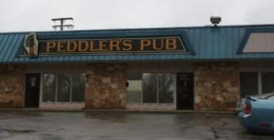 Peddler's Pub outside