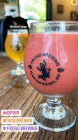 Frogg Brewing food