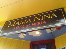 Mama Ninas Foccacheria food