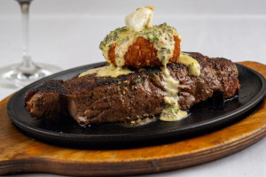 Perry's Steakhouse Grille Coral Gables food
