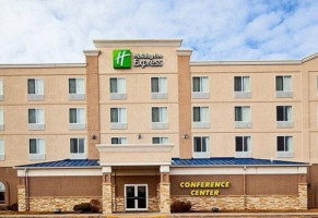 Holiday Inn Express Suites North Platte food