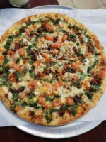 Razzo's Pizza And Salads food