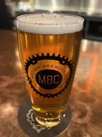 Métier Brewing Company outside
