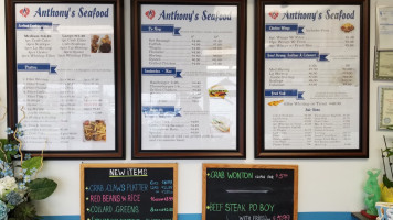 Anthony's Seafood inside