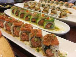 Sushi Kuu food