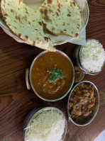 Curry Leaf Indian Grill food