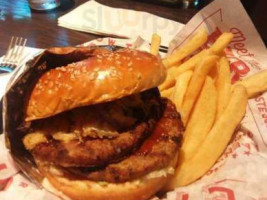 Red Robin Gourmet Burgers food