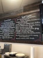 Sogno Coffeehouse Creperie inside