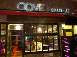 Cove Lounge inside