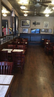 Yankee Tavern inside