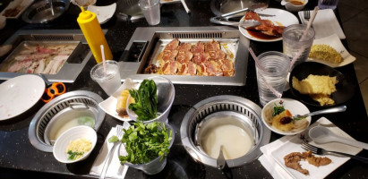 Boil Spot- Hot Pot And Barbecue food