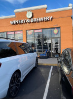Twisted Vine Winery And Hookah Lounge Kissimmee outside