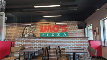 Imo's Pizza inside