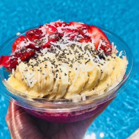 Frutta Bowls inside