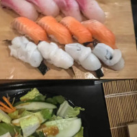 Sushi Bushido food