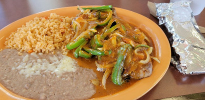 Los Primos Mexican Grill food