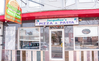 Jacquelines Pizza Pasta outside
