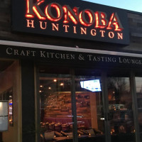 Konoba Huntington inside