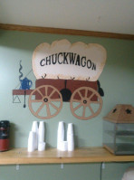 G M Chuck Wagon food