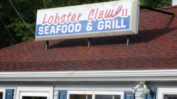 Lobster Claw II inside