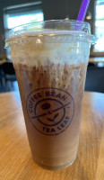 The Coffee Bean Tea Leaf inside