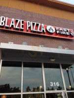 Blaze Pizza inside