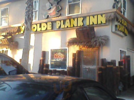 Ye Olde Plank Inn inside