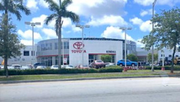 Pinecrest Bakery Kendall Toyota Express outside