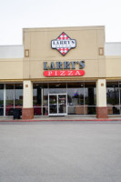 Larry's Pizza Of Paragould inside