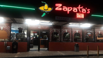 Zapatas Grill Mexican inside