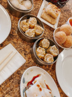 Hong Kong Garden Seafood Dim Sum Cafe outside