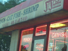 J&J fish and chicken LLC inside